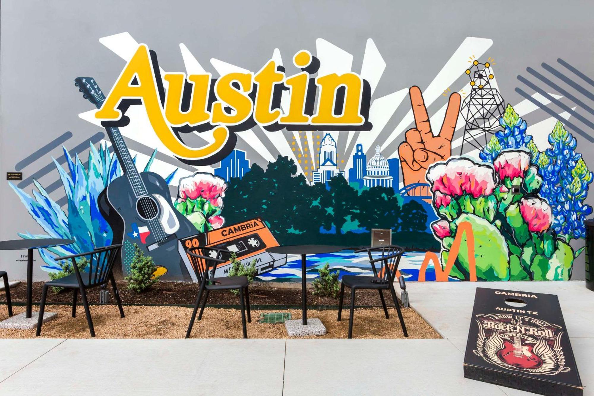 Cambria Hotel Austin Airport Exterior photo